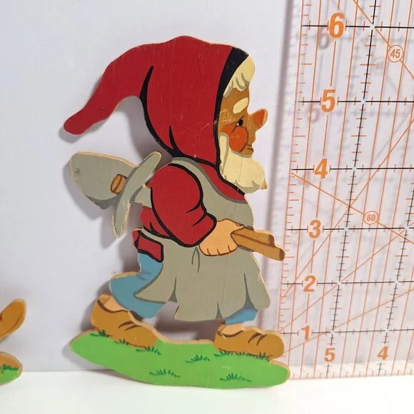 Wooden Dwarf Hand Painted Wall Hanging 3 Decorative Vintage Dwarves Decor - Picture 2 of 13